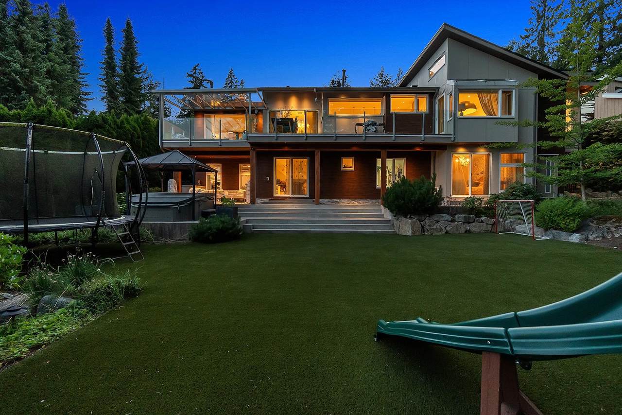 3706 Southridge Place - Photo 1