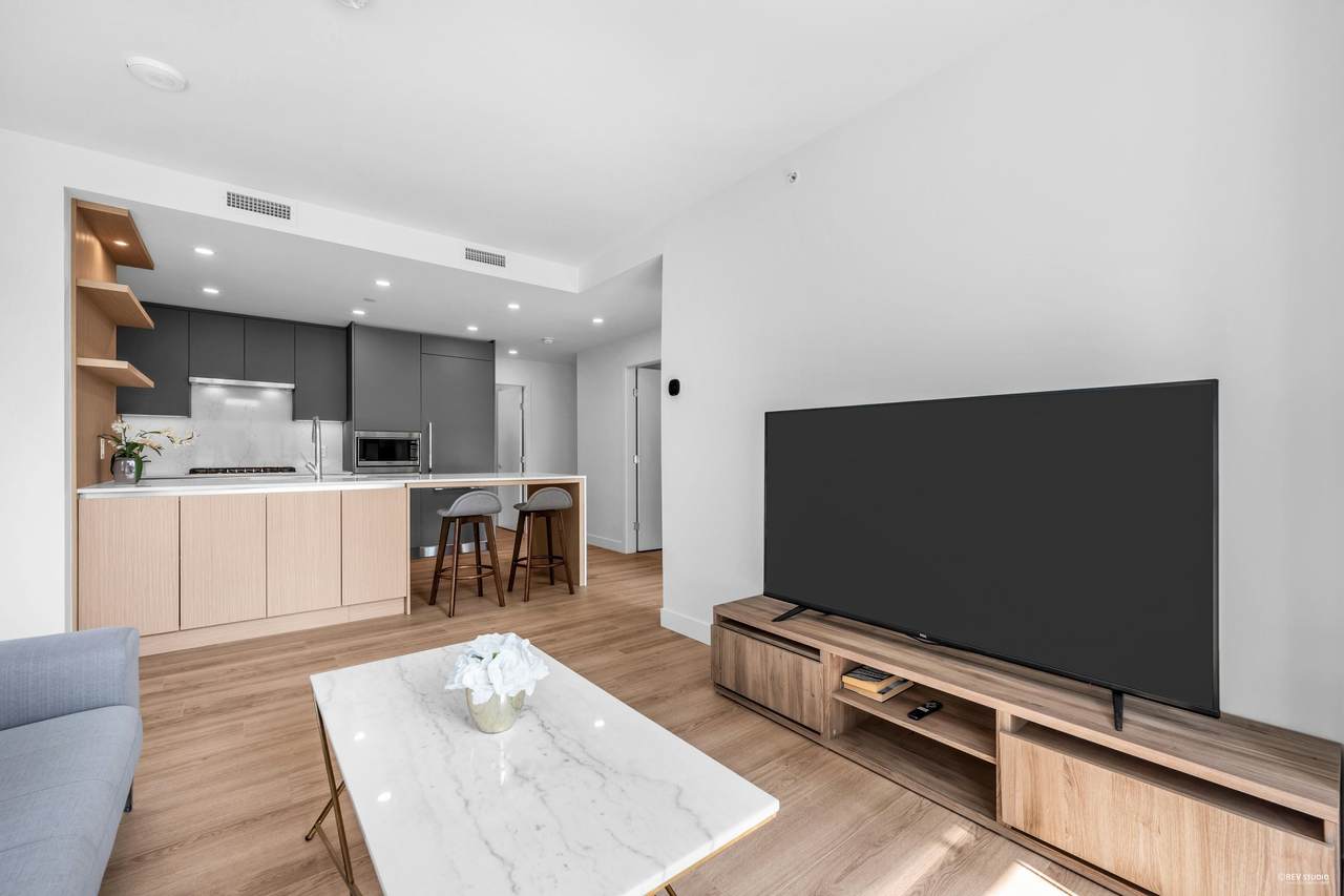 5593 Number 3 Road - Photo 1