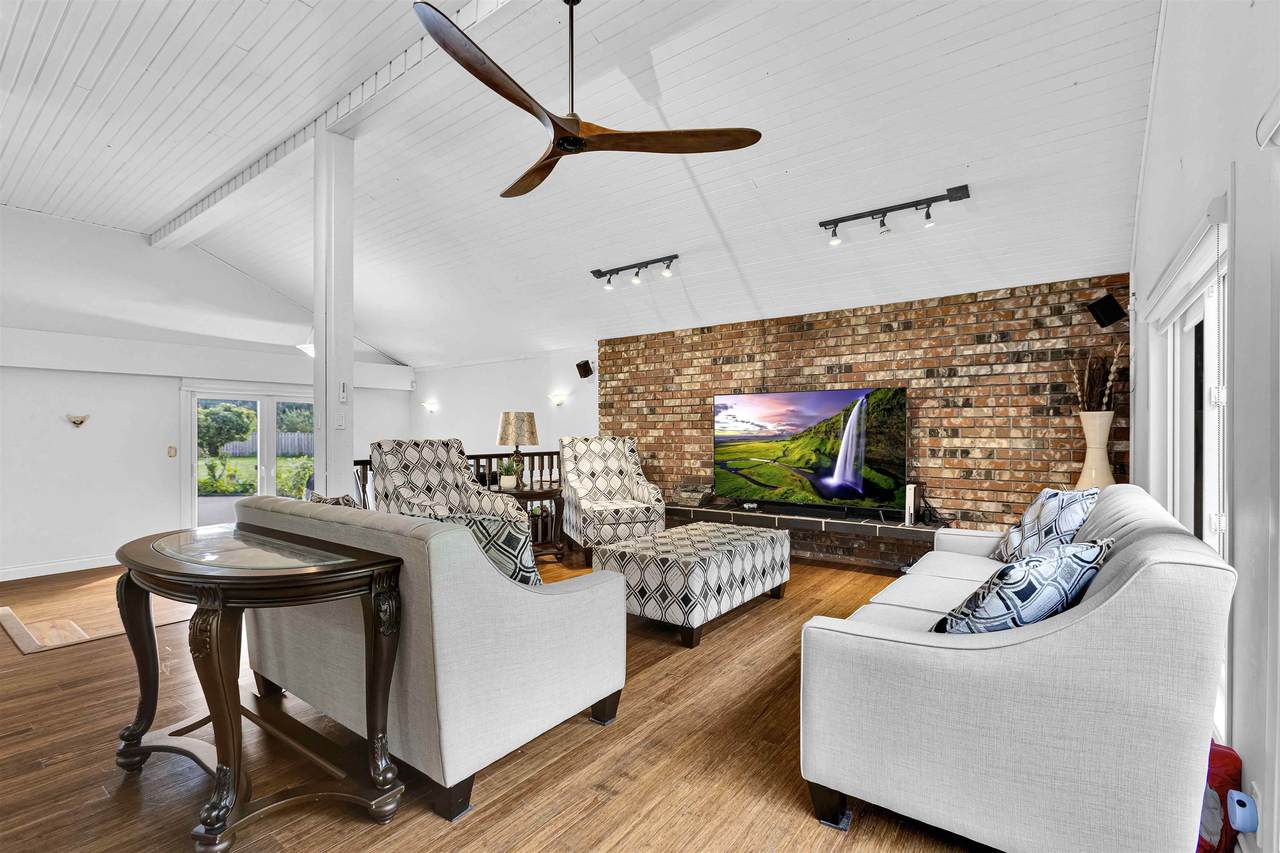 4655 Saddlehorn Crescent - Photo 1