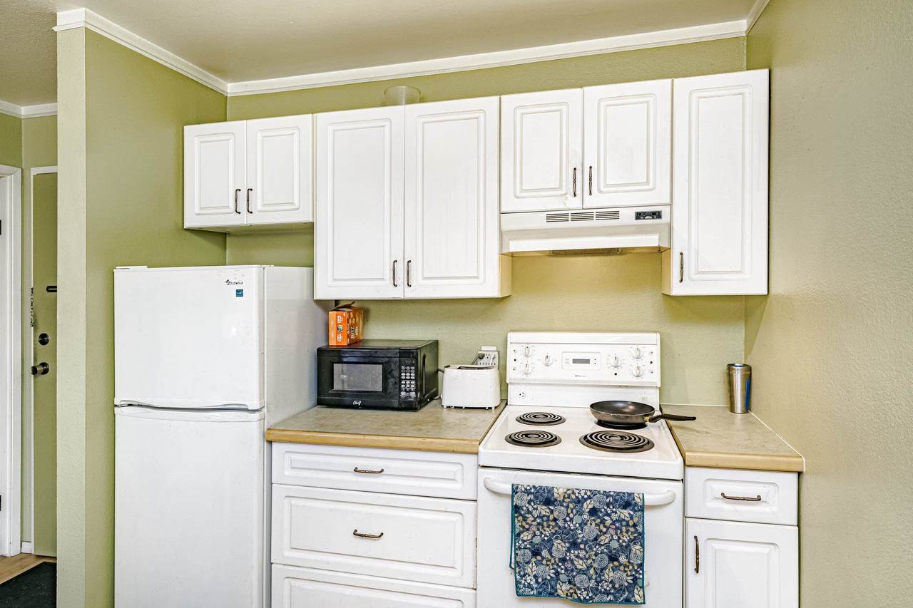 1330 Burrard Street - Photo 1