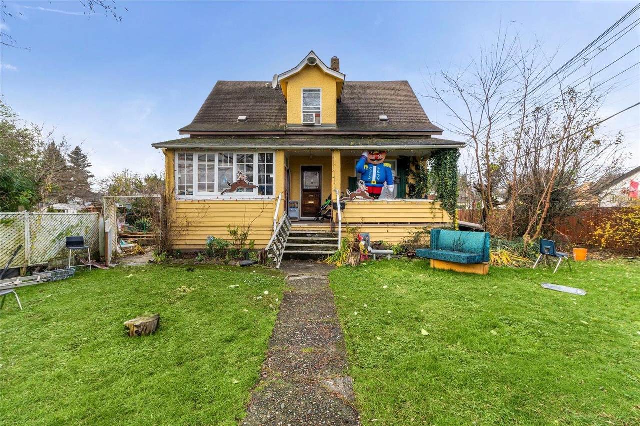 9665 Williams Street - Photo 1