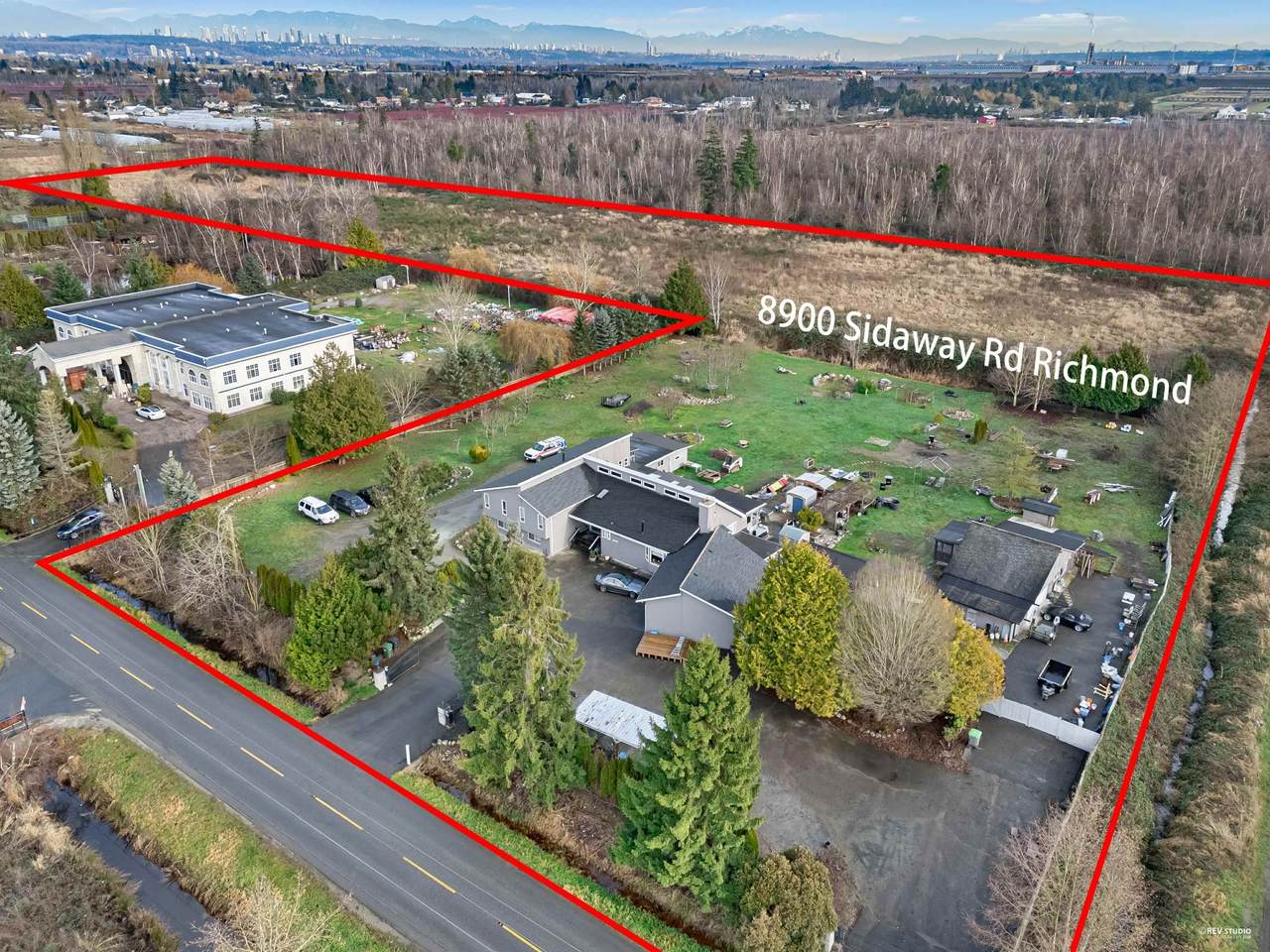8900 Sidaway Road - Photo 1