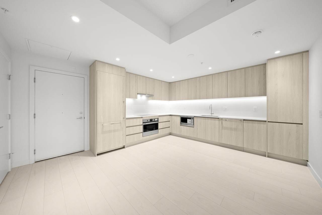 4928 Quebec Street - Photo 1