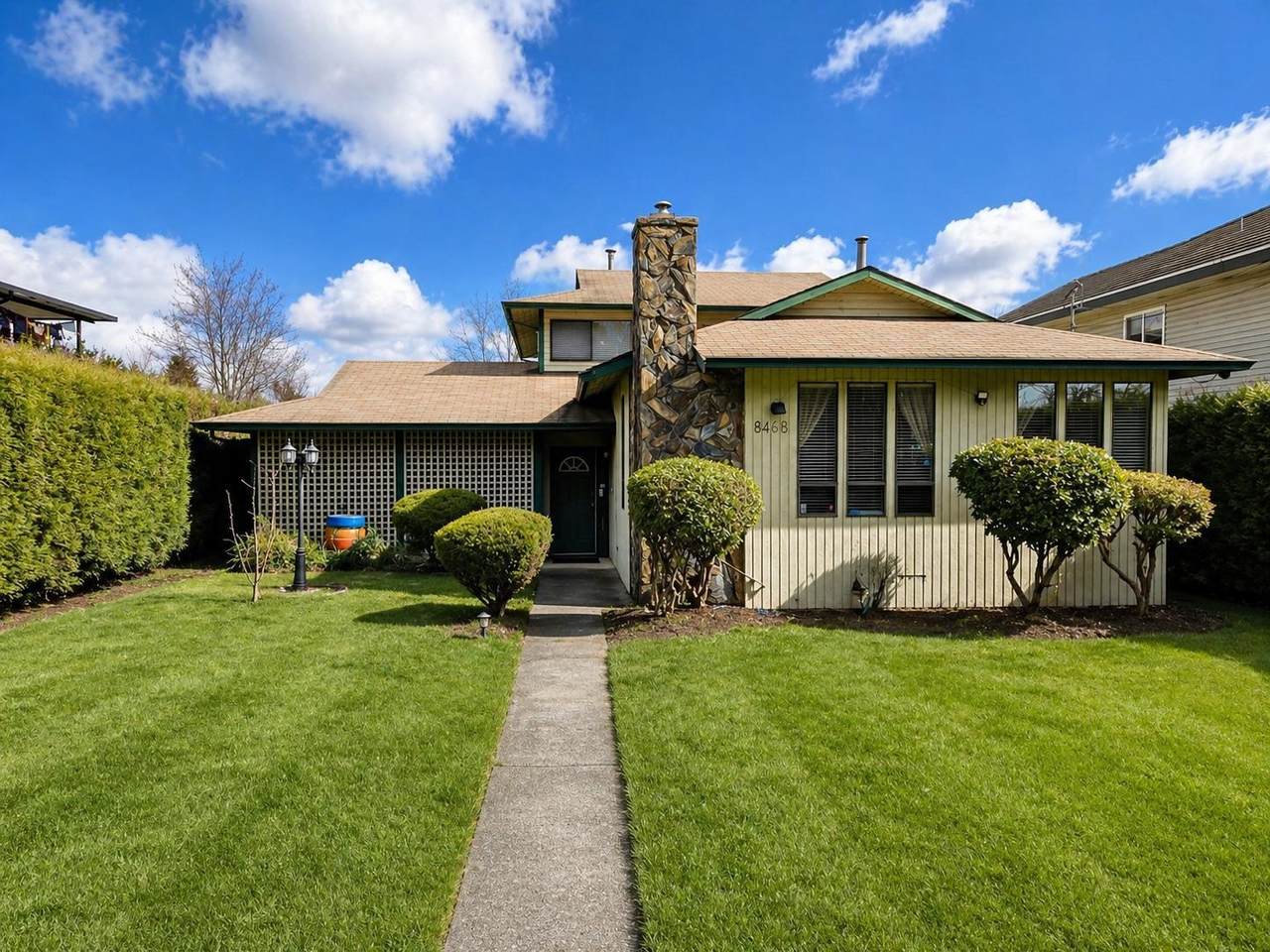 8468 144th Street - Photo 1