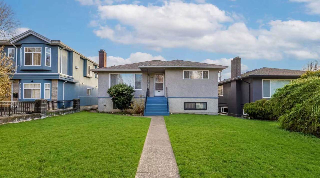 2630 1st Avenue - Photo 1