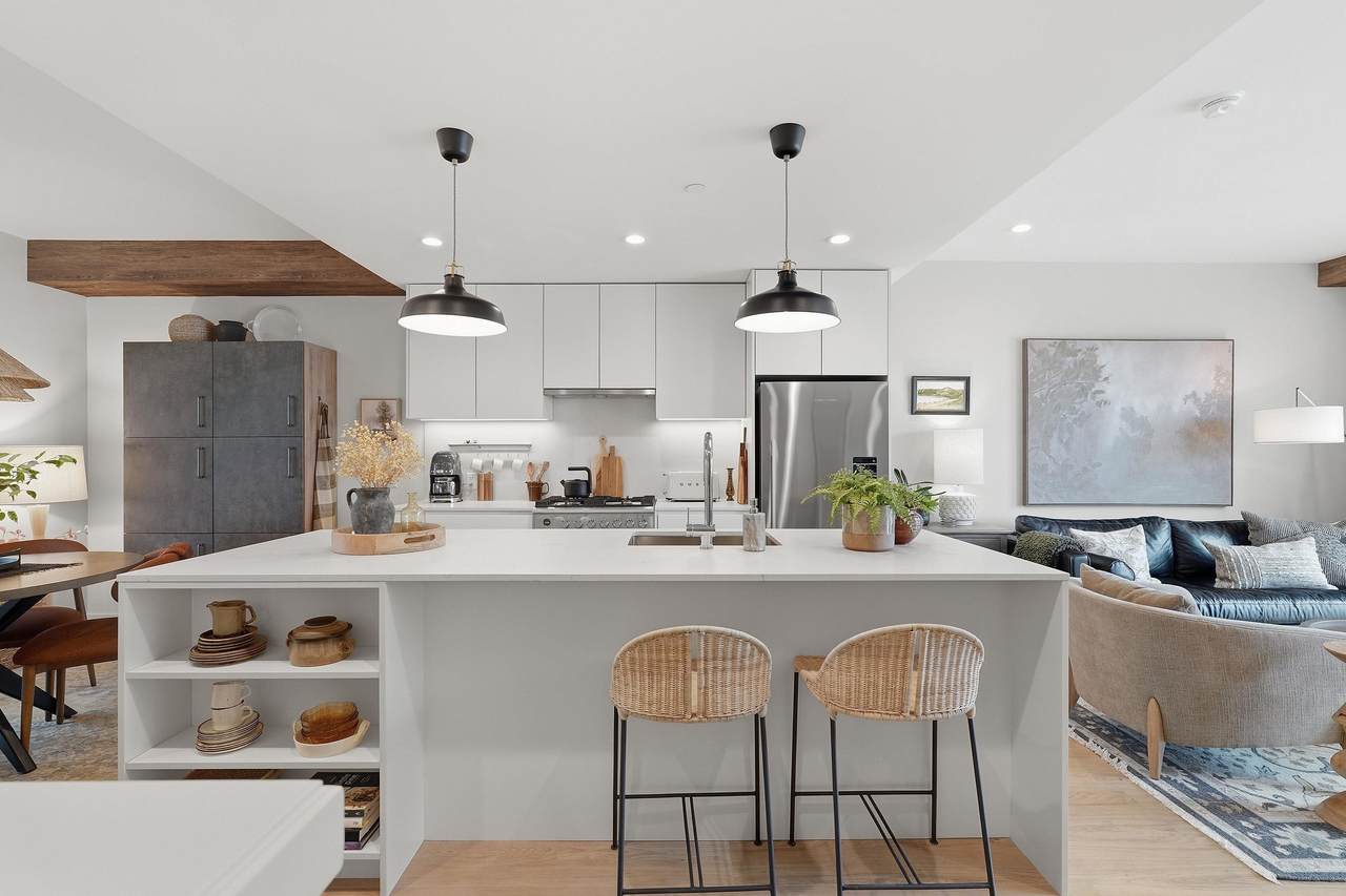 6340 Market Avenue - Photo 1