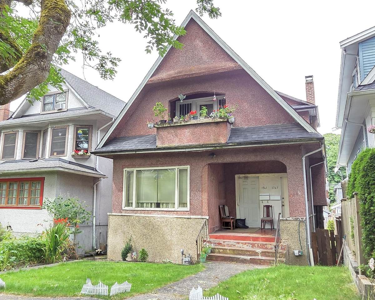 1761 William Street - Photo 1