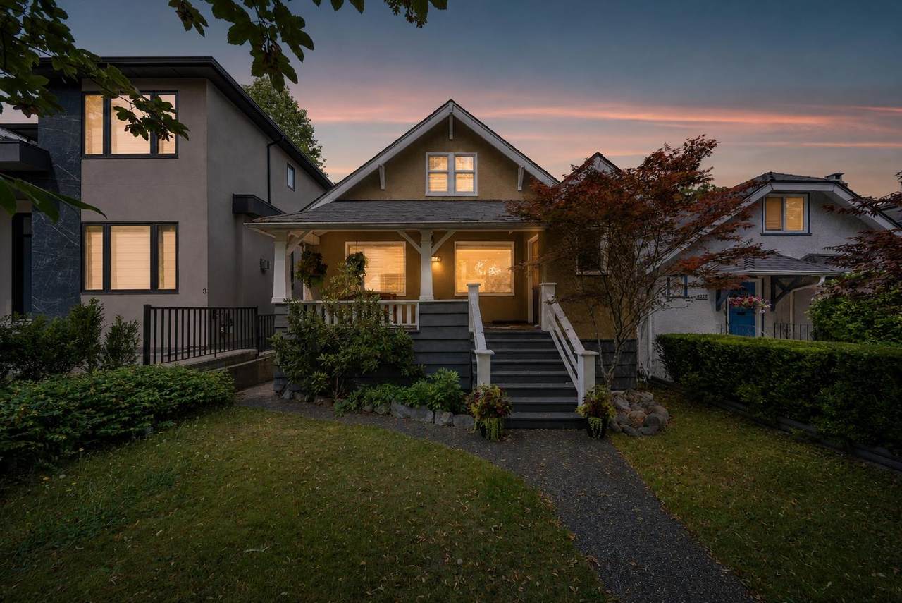 4327 12th Avenue - Photo 1