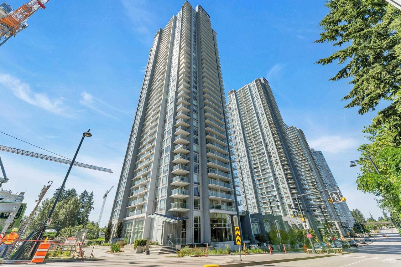13750 100 Avenue - Photo 1