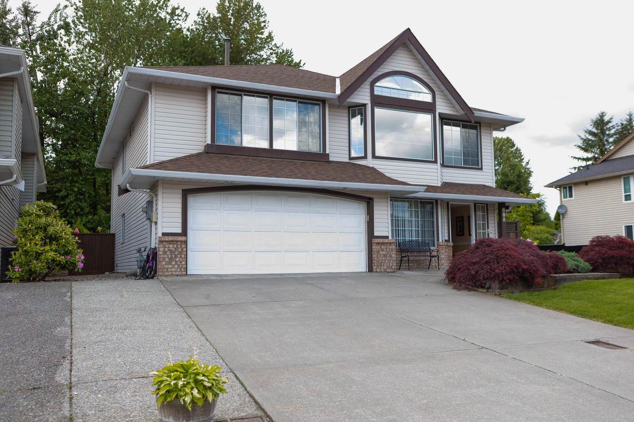 888 Herrmann Street - Photo 1