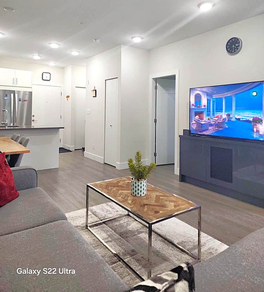 15351 101 Avenue - Photo 1