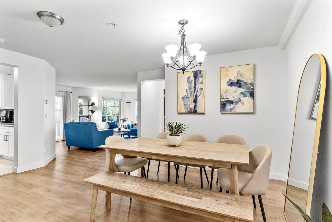 15185 22 Avenue - Photo 1