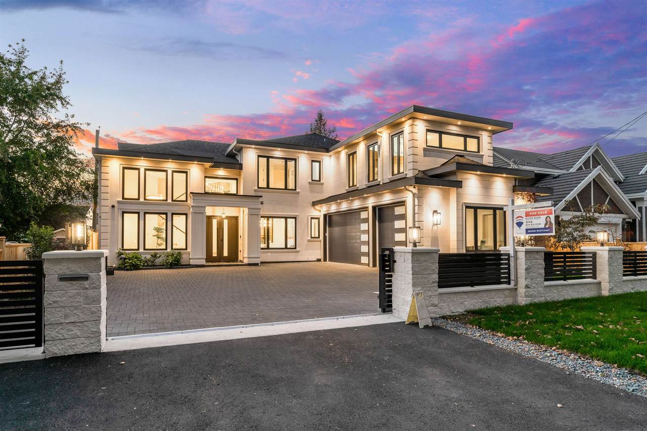 8411 Elsmore Road - Photo 1