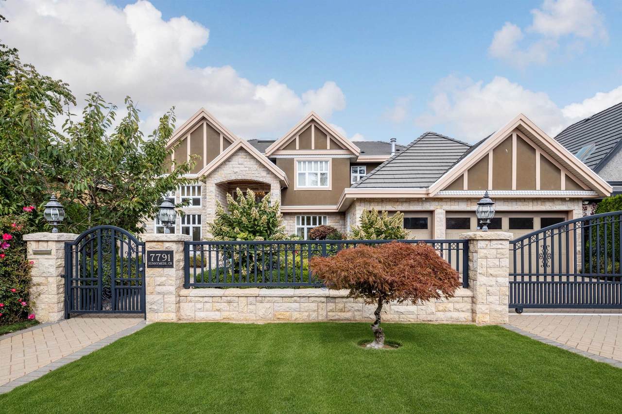 7791 Sunnymede Crescent - Photo 1