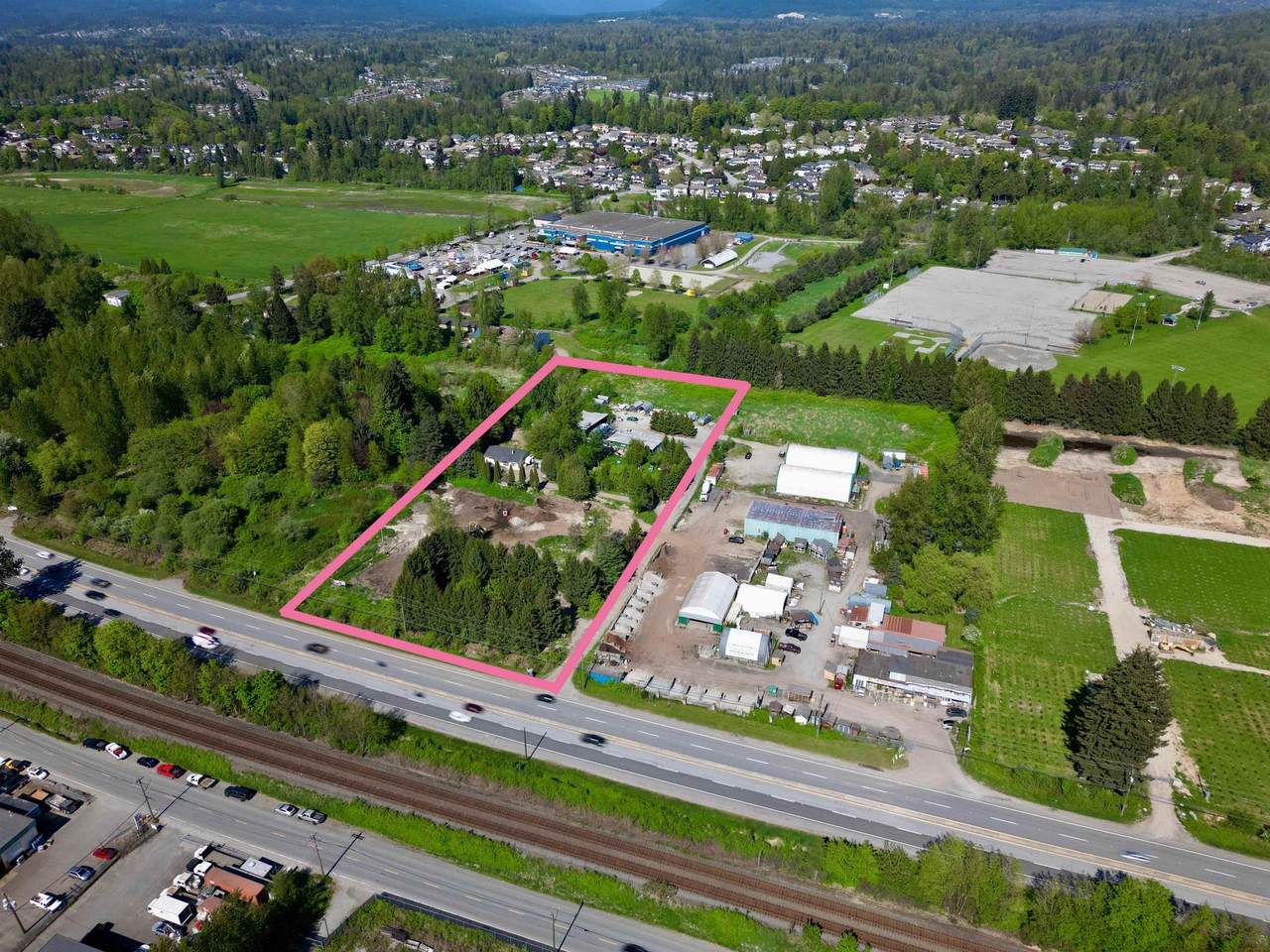 23519 Lougheed Highway - Photo 1