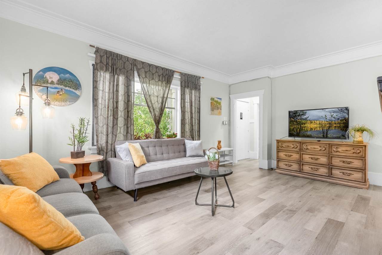 3425 8th Avenue - Photo 1