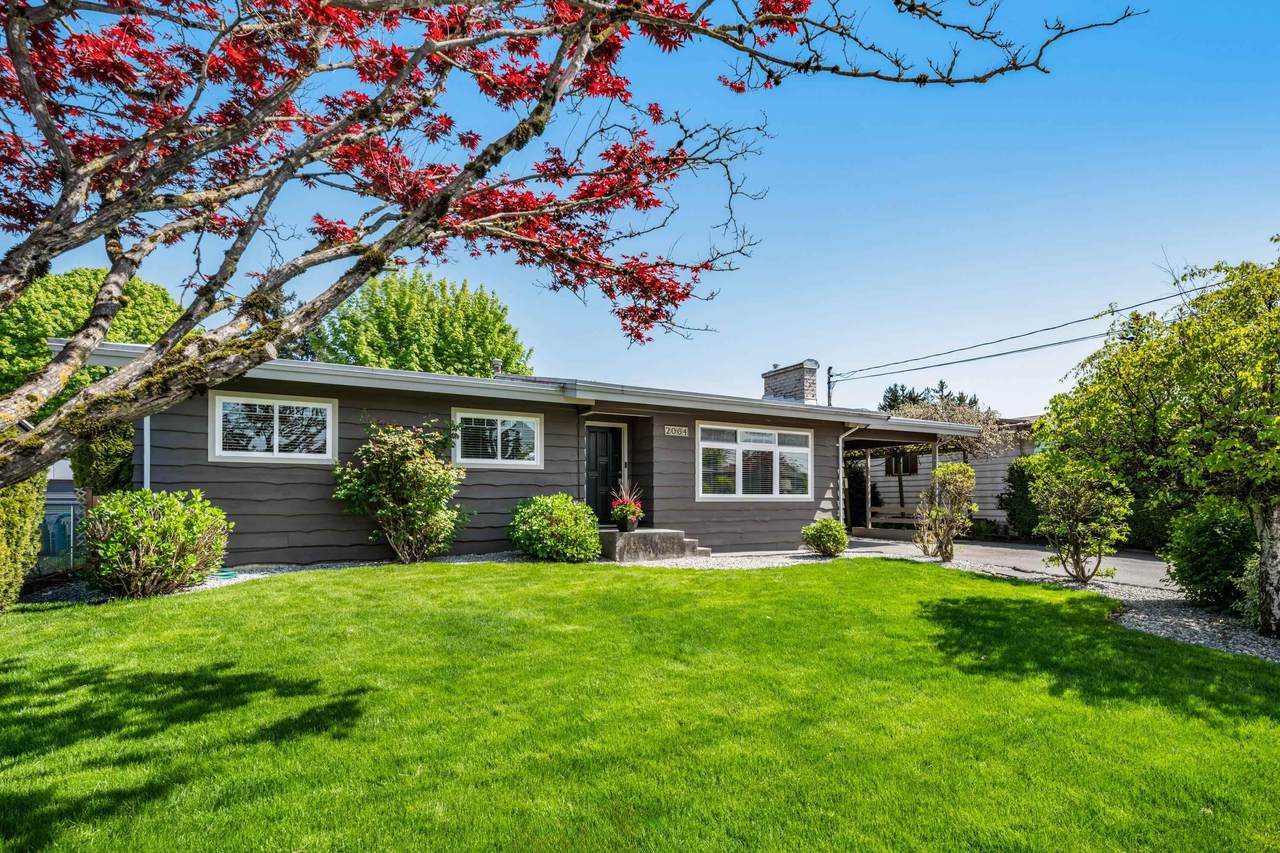 2064 Meadows Street - Photo 1