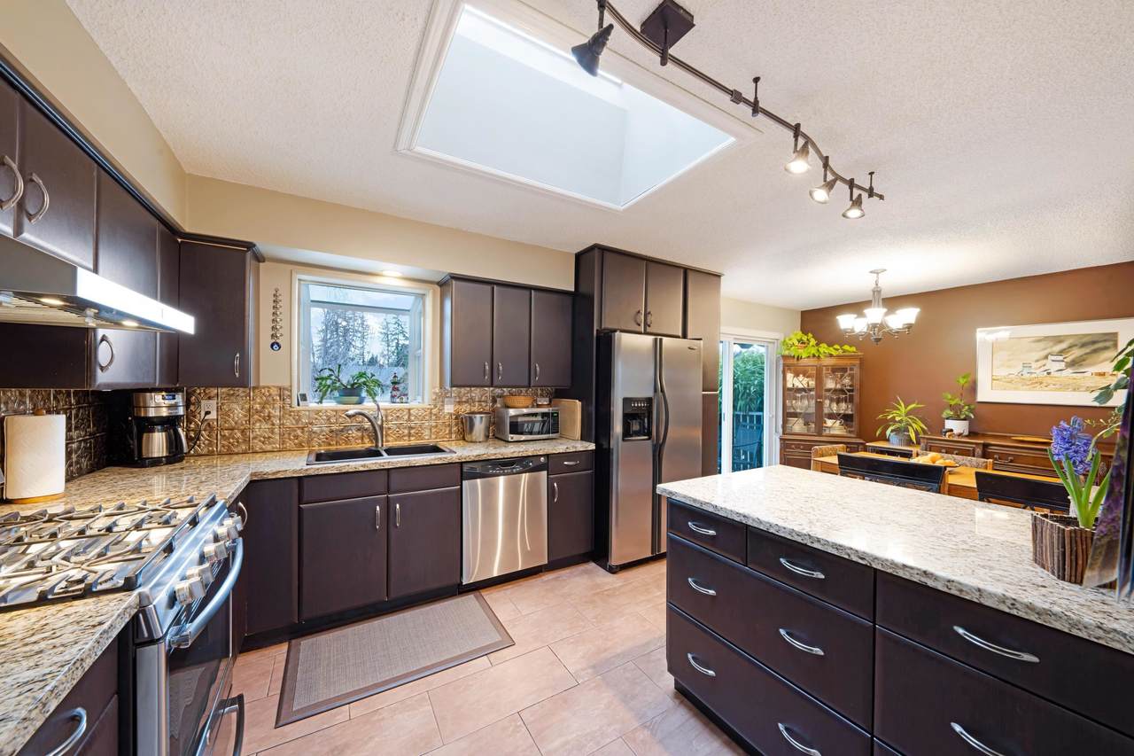 11027 83 Avenue - Photo 1