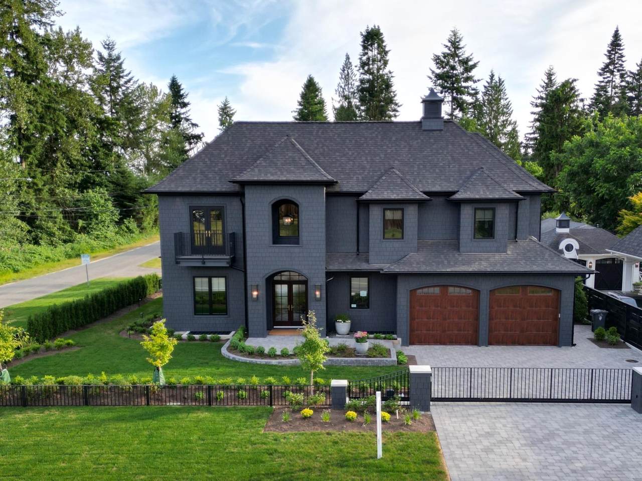 23490 Mary Avenue - Photo 1