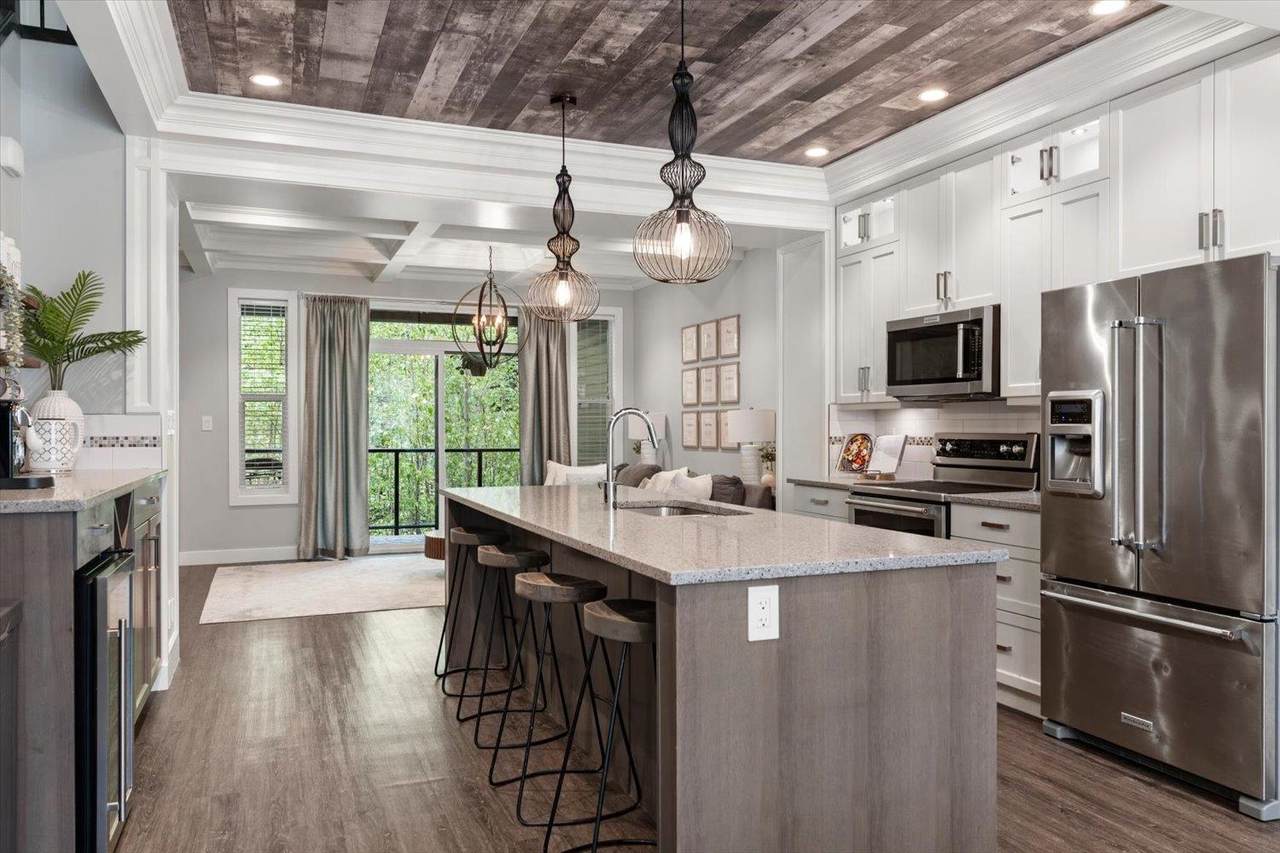 520 Hot Springs Road - Photo 1