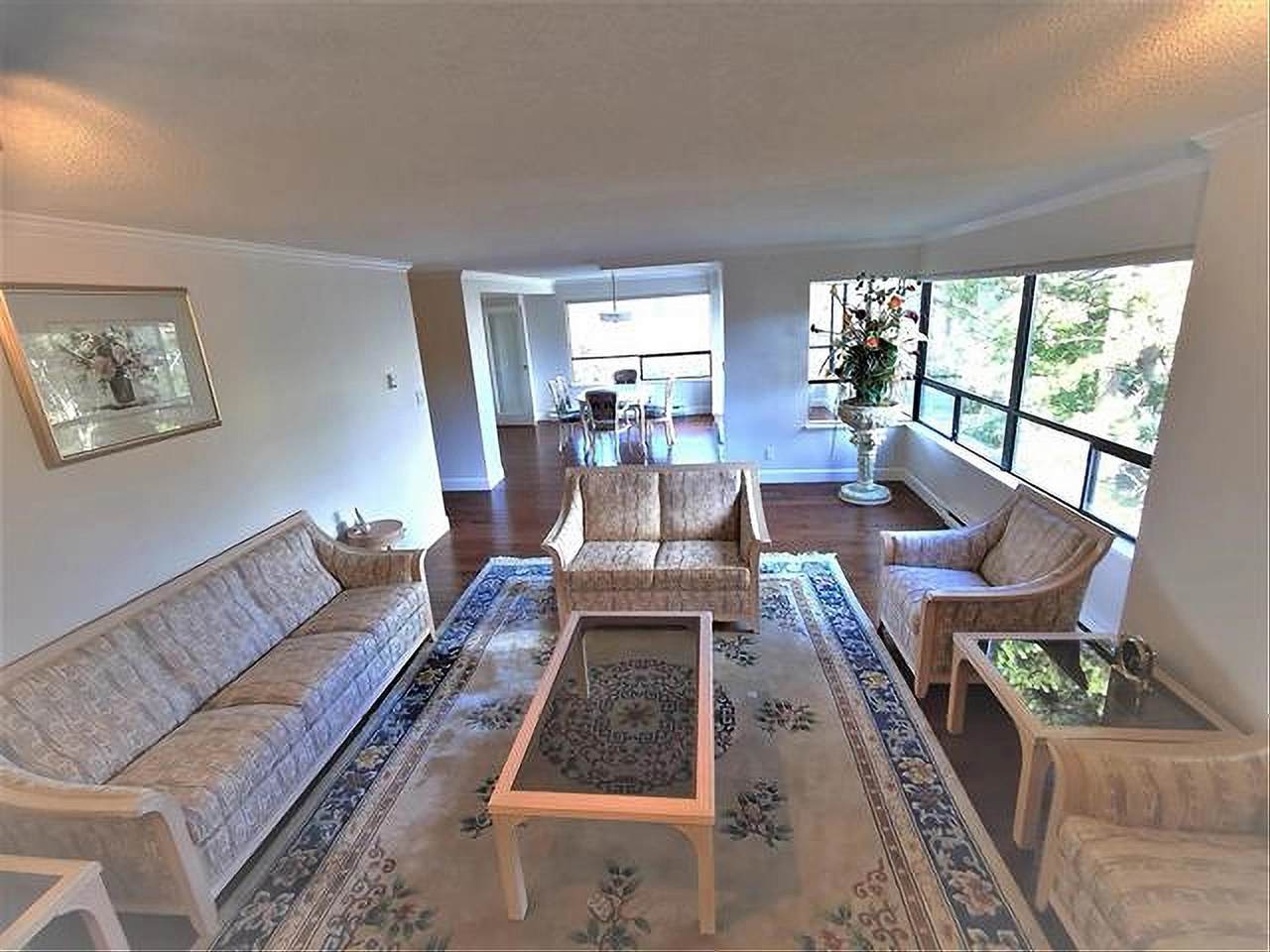 2150 40TH Avenue - Photo 1
