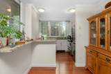 588 Broughton Street - Photo 10