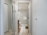 1033 Marinaside Crescent - Photo 21