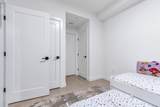 19945 Brydon Crescent - Photo 17
