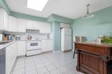 15111 Russell Avenue - Photo 9