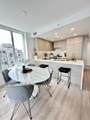 823 Carnarvon Street - Photo 4