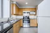 1201 Marinaside Crescent - Photo 10
