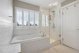 1274 Esquimalt Avenue - Photo 24