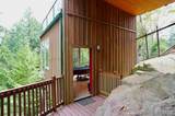 486 Bluff Way - Photo 32