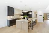12321 22 Avenue - Photo 12