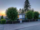 389 Glynde Avenue - Photo 2