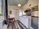 6088 Sechelt Inlet Road - Photo 17
