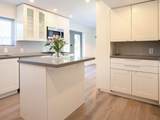 5379 Rawlins Crescent - Photo 14