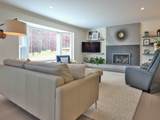 5379 Rawlins Crescent - Photo 2