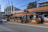 1160 Oxford Street - Photo 40