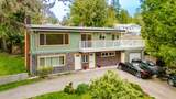 1648 Scarborough Crescent - Photo 2