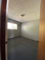 15855 Vine Avenue - Photo 11