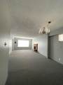 15855 Vine Avenue - Photo 19