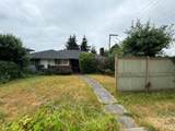 1490 Mathers Avenue - Photo 9