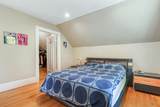 3439 Cedar Crescent - Photo 15