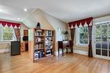 3439 Cedar Crescent - Photo 16