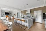 939 Forest Hills Drive - Photo 9