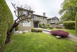 915 33rd Avenue - Photo 2