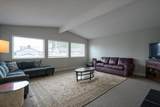 395 52 Street - Photo 17