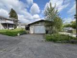 1008 Thomas Avenue - Photo 5