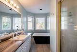 4570 Maysfield Crescent - Photo 21